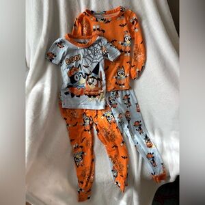 Kids Halloween Bluey Pajama Set - Orange and Blue